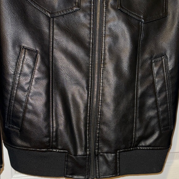 Men's Levi Black Jacket 🖤 - Picture 7 of 11